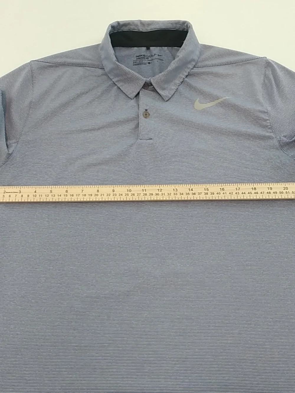 Nike Men's Light Gray Polo Shirt
